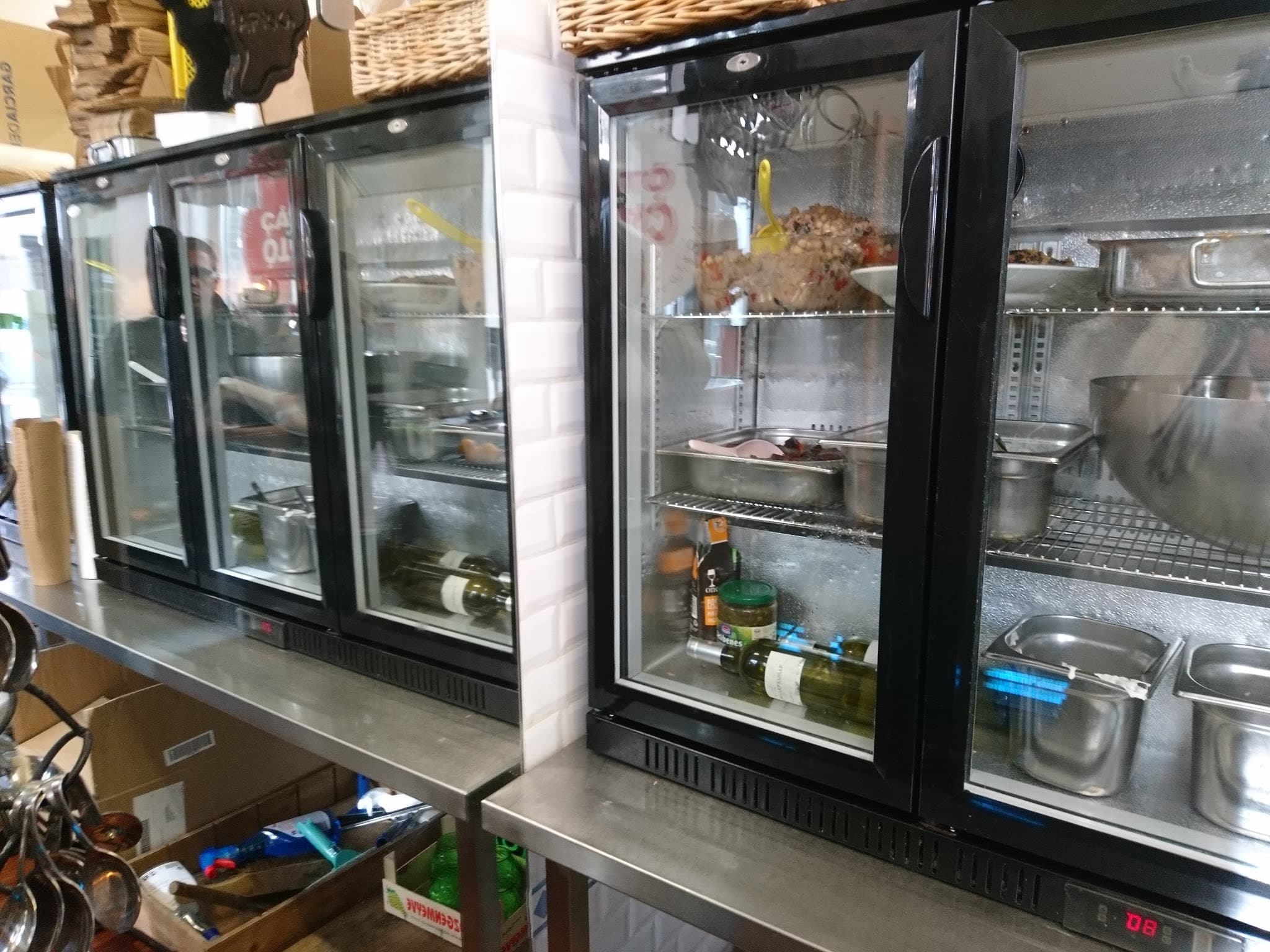 De gerechten in de keuken van Cato by Cato klaar voor catering